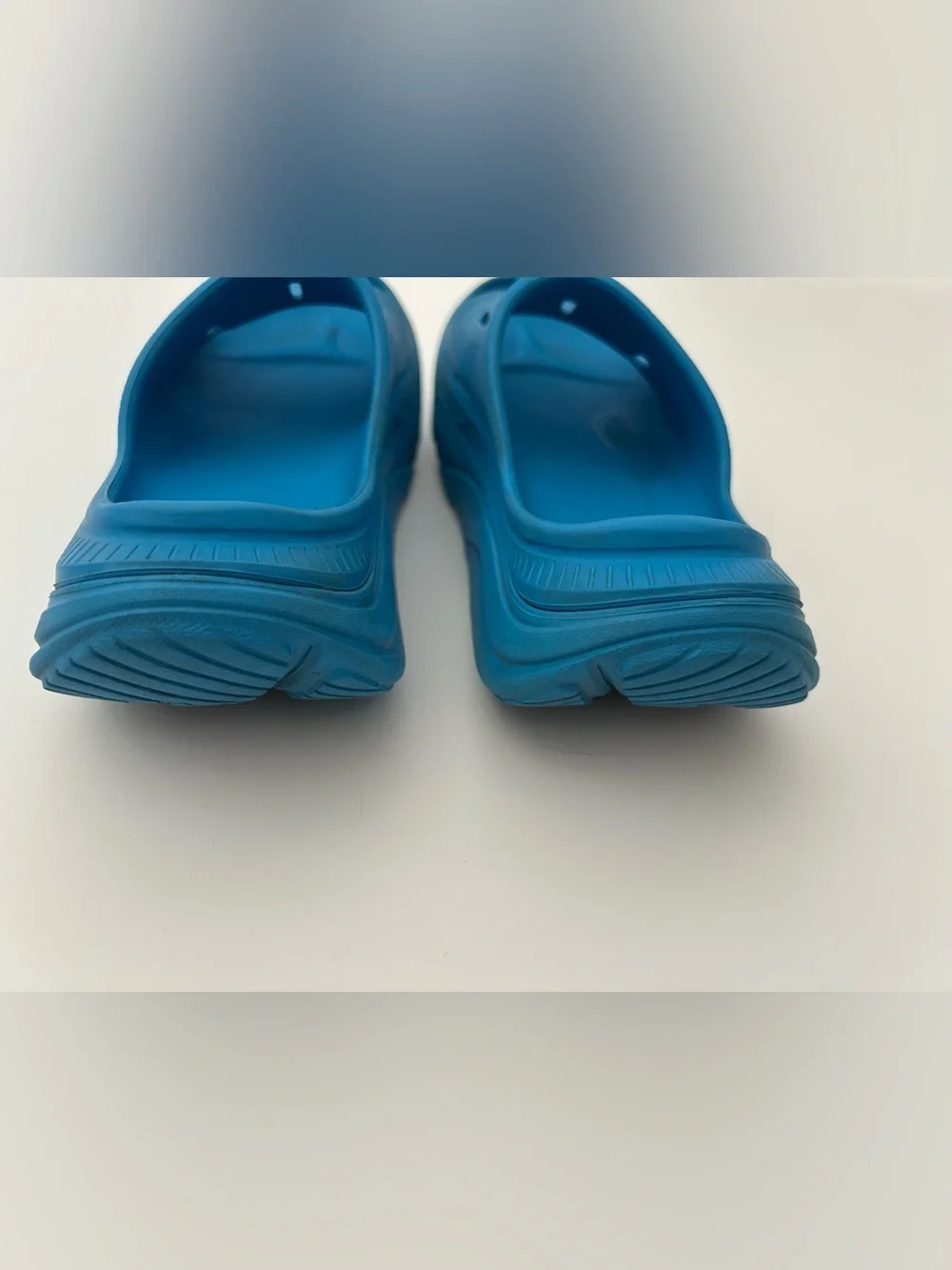Hoka Ora Recovery Slide Youth Size 6 Blue Sandals Shoes Slip On Summer Pool $60